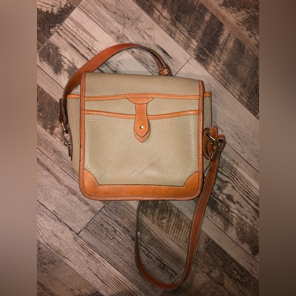 Vintage Dooney & Bourke Crossbody Bag - Picture 6 of 6
